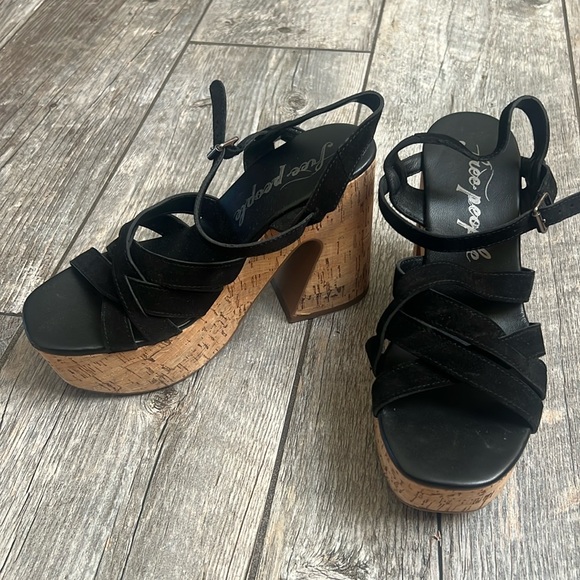 Free People Lisbon MJ platform - Picture 1 of 7